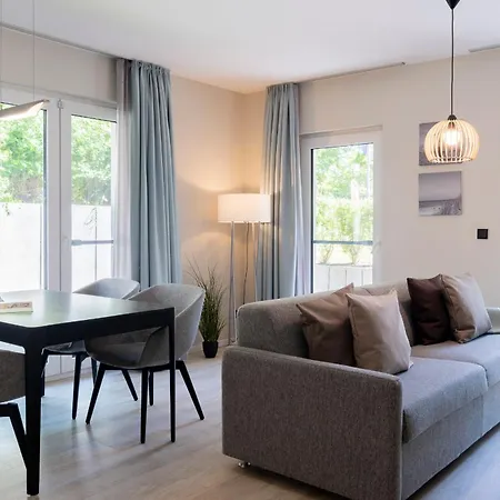 شقة Seeluft Direkt An Der Ostsee فاستروم